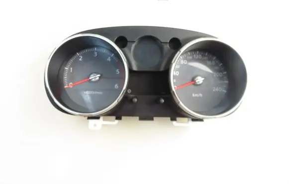 Nissan Qashqai Speedometer (instrument cluster) JD73C