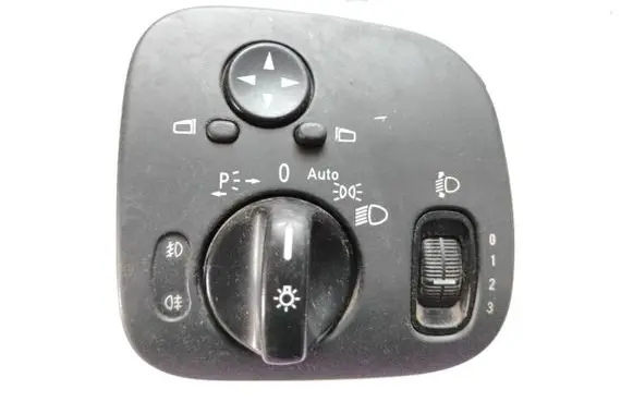 Mercedes-Benz C W203 Light switch A2035450604 04058515 24406574725
