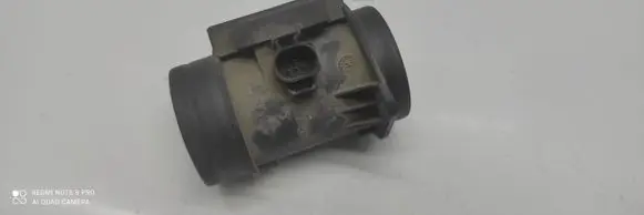 Volkswagen PASSAT B4 Mass air flow meter 074906461