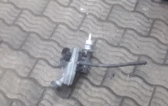 Ford Transit Master brake cylinder 221313