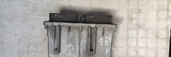 Coolant fan relay