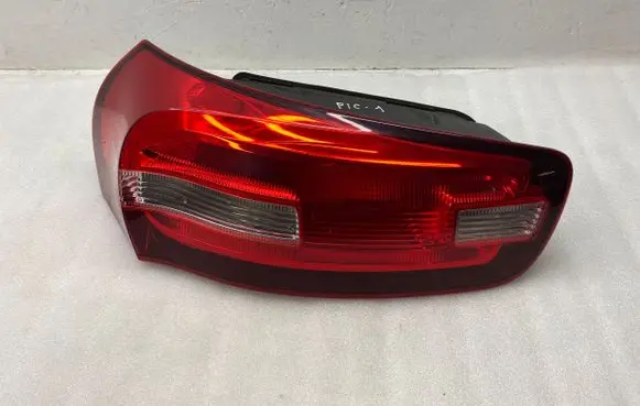 Citroen C4 II Picasso Rear/tail lights