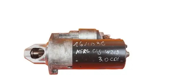 Mercedes-Benz CLS C219 Starter motor 0001115051 642920