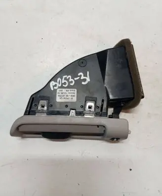 Volvo V60 Rear air vent grill 07755