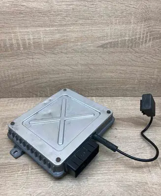 Land Rover Freelander Engine control unit/module ECU MKC104393