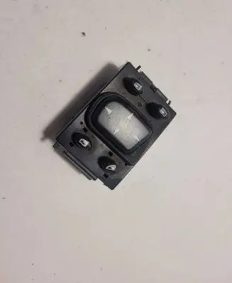 Wing mirror switch