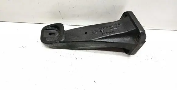 BMW X5 E53 Engine mounting bracket 6761564