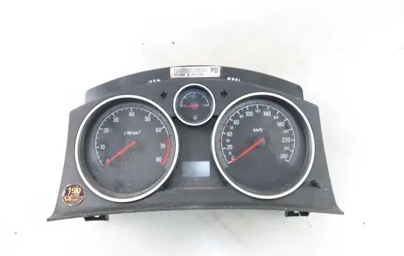 Opel Zafira B Speedometer (instrument cluster) 13216682PD
