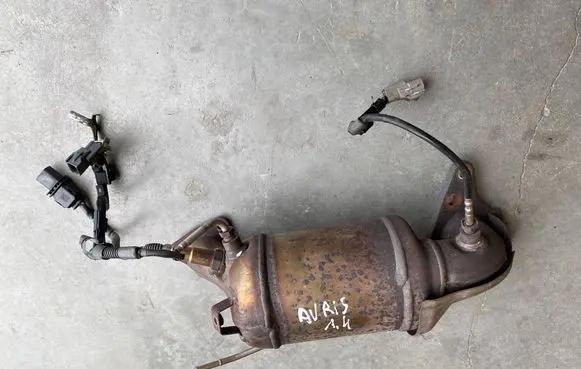 Toyota Auris E180 Catalyst/FAP/DPF particulate filter
