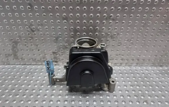 Ford Focus Oil pump CM5G-6600-DC