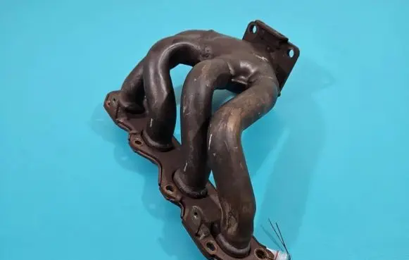 Exhaust manifold