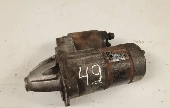 Mazda 3 I Starter motor M000T9138 ZJ01