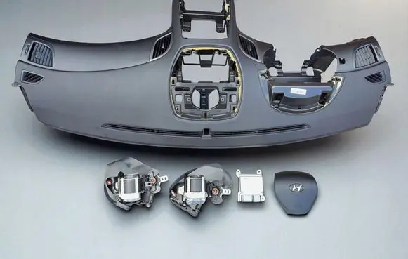 Hyundai Coupe Dashboard 95910-2M100