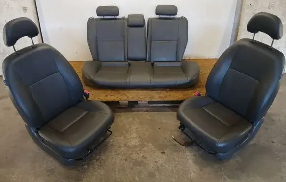 Toyota Prius (XW20) Seat set