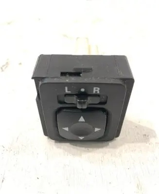 Mitsubishi ASX Wing mirror switch 183570