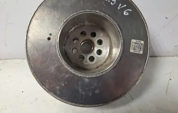 Alfa Romeo Giulia Crankshaft pulley 670051140