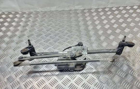 Front wiper linkage and motor