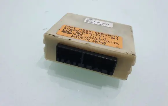 Honda FR-V Alarm control unit/module 39880S6AE01