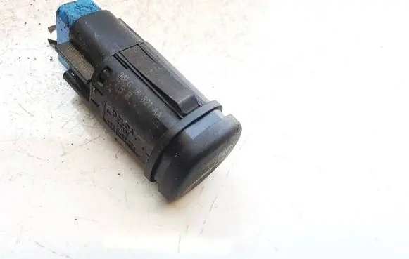 Ford Fiesta Electric window control switch 96fg18c621aa