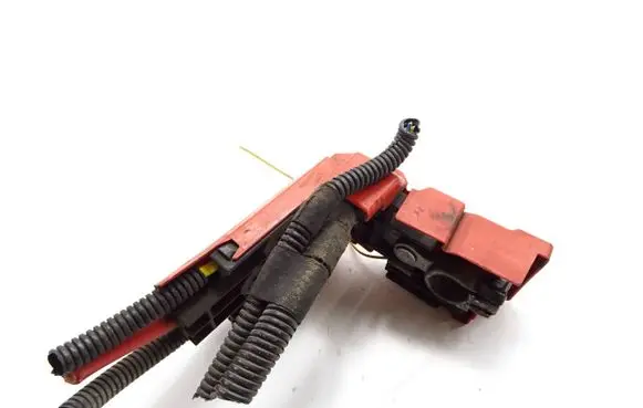 Positive cable (battery)