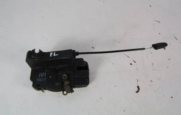 Opel Astra G Front door lock 90561147AN