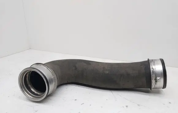 Volkswagen Golf V Intercooler hose/pipe 1K0145834L