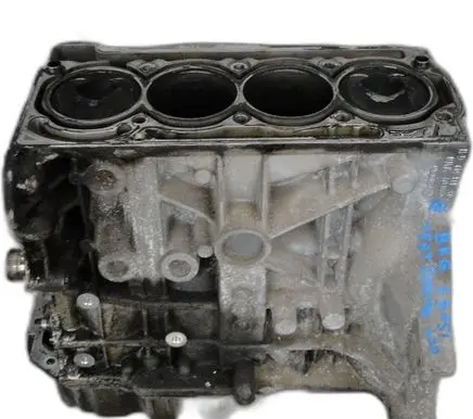 Volkswagen Golf V Engine block 