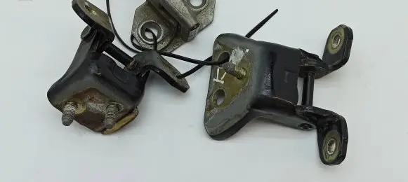 Mercedes-Benz ML W163 Rear door hinge set 