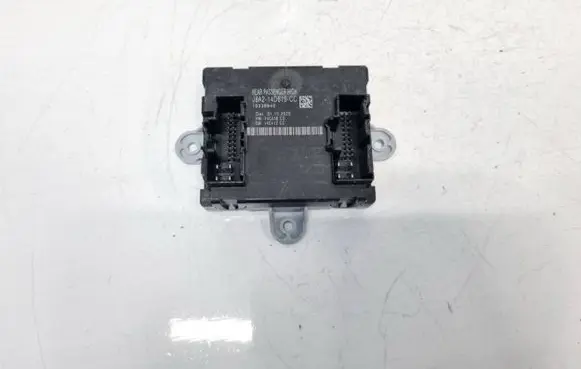 Land Rover Range Rover Evoque L551 Door control unit/module J8A214D619CC J8A2-14D619-CC