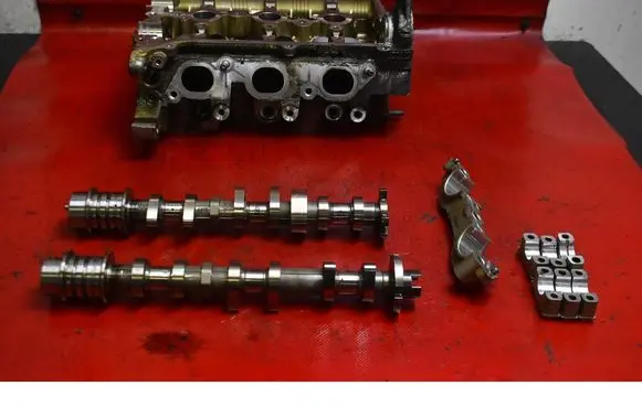Hyundai Kona I Engine head 