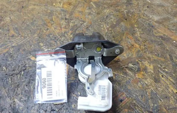 Honda Civic Tailgate/trunk/boot lock/catch/latch K9361110A