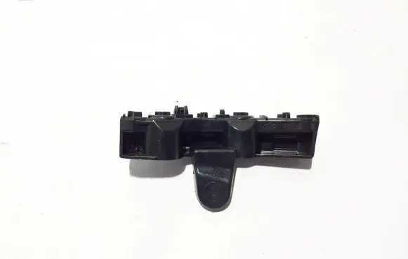 Renault Captur II Front bumper mounting bracket 622228340R
