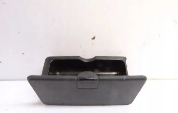 Opel Corsa C Ashtray (front) 09114448