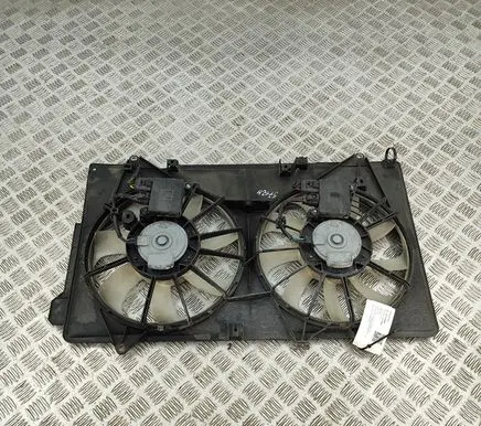 Radiator cooling fan shroud