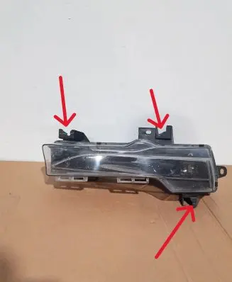 Tesla Model 3 Front fog light 107739600