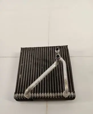 Audi A3 S3 A3 Sportback 8P Heater blower radiator N0code