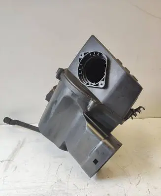 Audi A1 Air filter box 6R0129601C 6R0129620A 6R0129607E