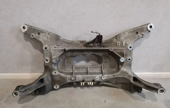Land Rover Range Rover Evoque L551 Front subframe K8D25C145