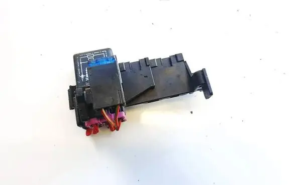 Volkswagen PASSAT B5 Fuse box set 8a0937530 443951253aa