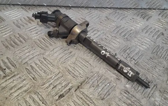 Ford C-MAX I Fuel injector 0445110297