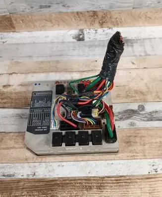 Nissan Note (E11) Fuse module 284B7AX62A