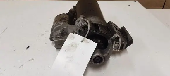 BMW 1 E81 E87 Starter motor BCHB0319Z009