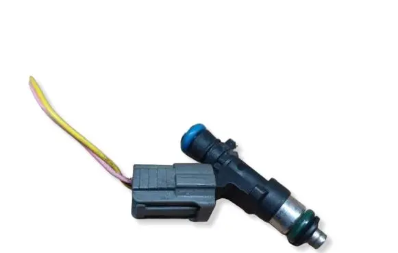 Mitsubishi Space Star Fuel injector 1465A331 EAT320