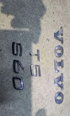 Volvo S60 Manufacturers badge/model letters 