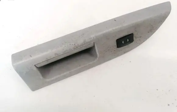 Ford Mondeo Mk III Electric window control switch 1S7T14529AB K808X