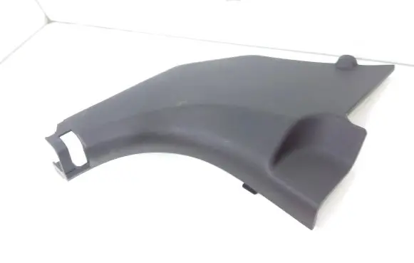 Foot area side trim