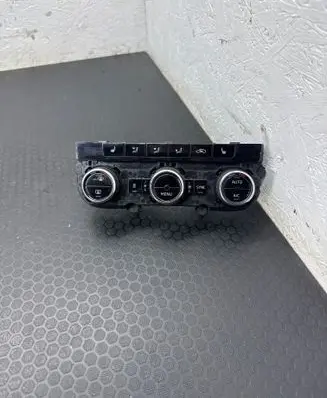 Skoda Octavia Mk3 (5E) Climate control unit 5E0907044BC 5HB01326352 SW2201702