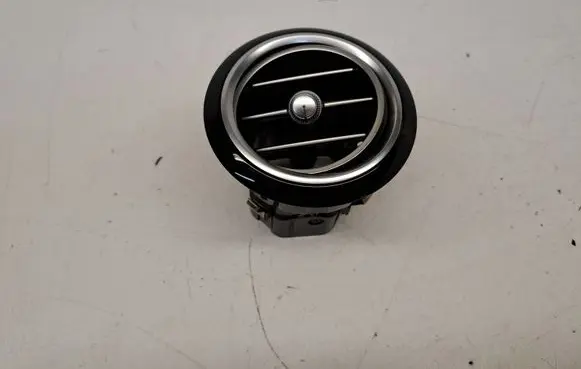 Mercedes-Benz E W211 Dash center air vent grill A2138308000