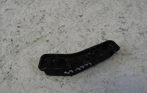 BMW X1 F48 F49 Front bumper mounting bracket 7354767