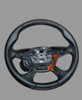 Ford Kuga II Steering wheel